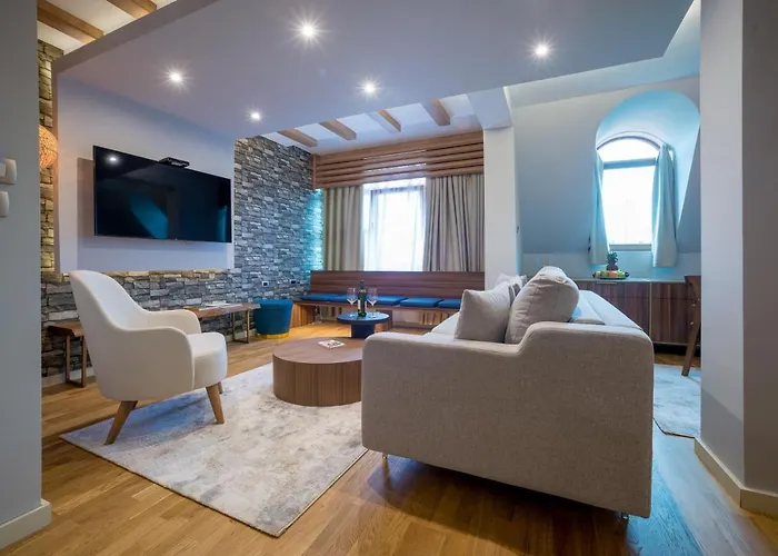 Ski Hotel