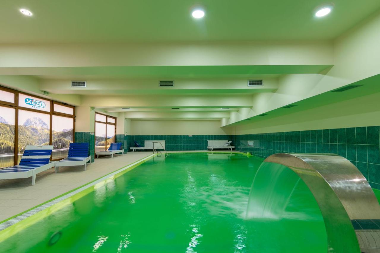 מלון Ski Hotel